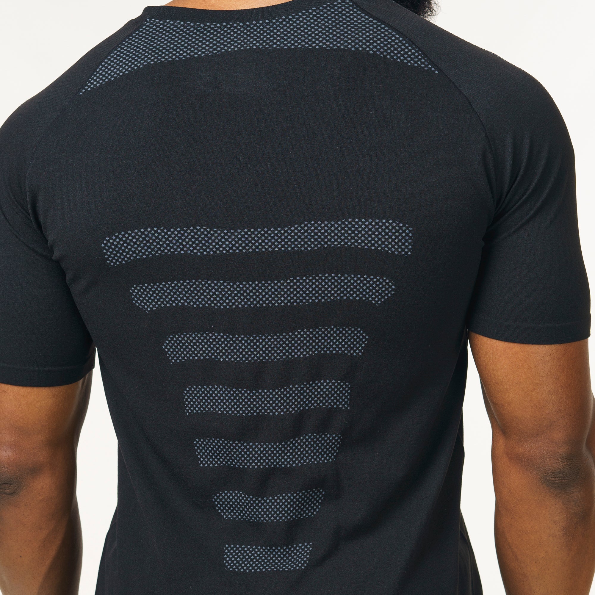 Camiseta Apex Dry Core Preto - Sem Costura - Image 11