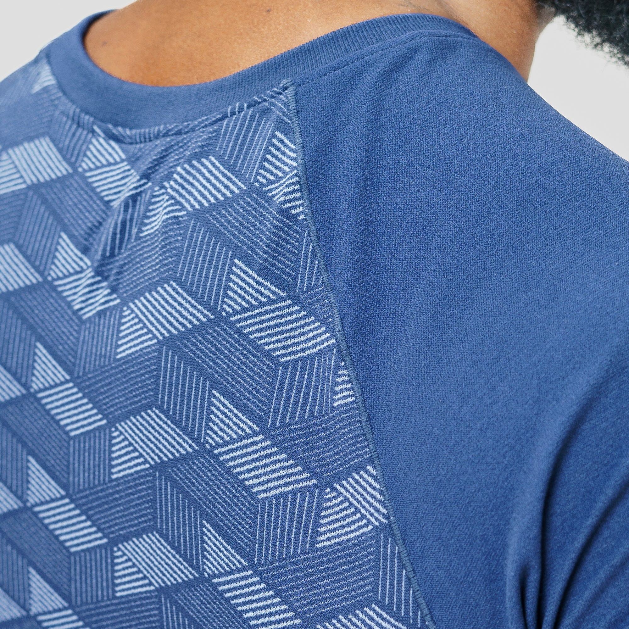 Camiseta Apex Dry Holographic Marinho - Sem Costura - Image 10