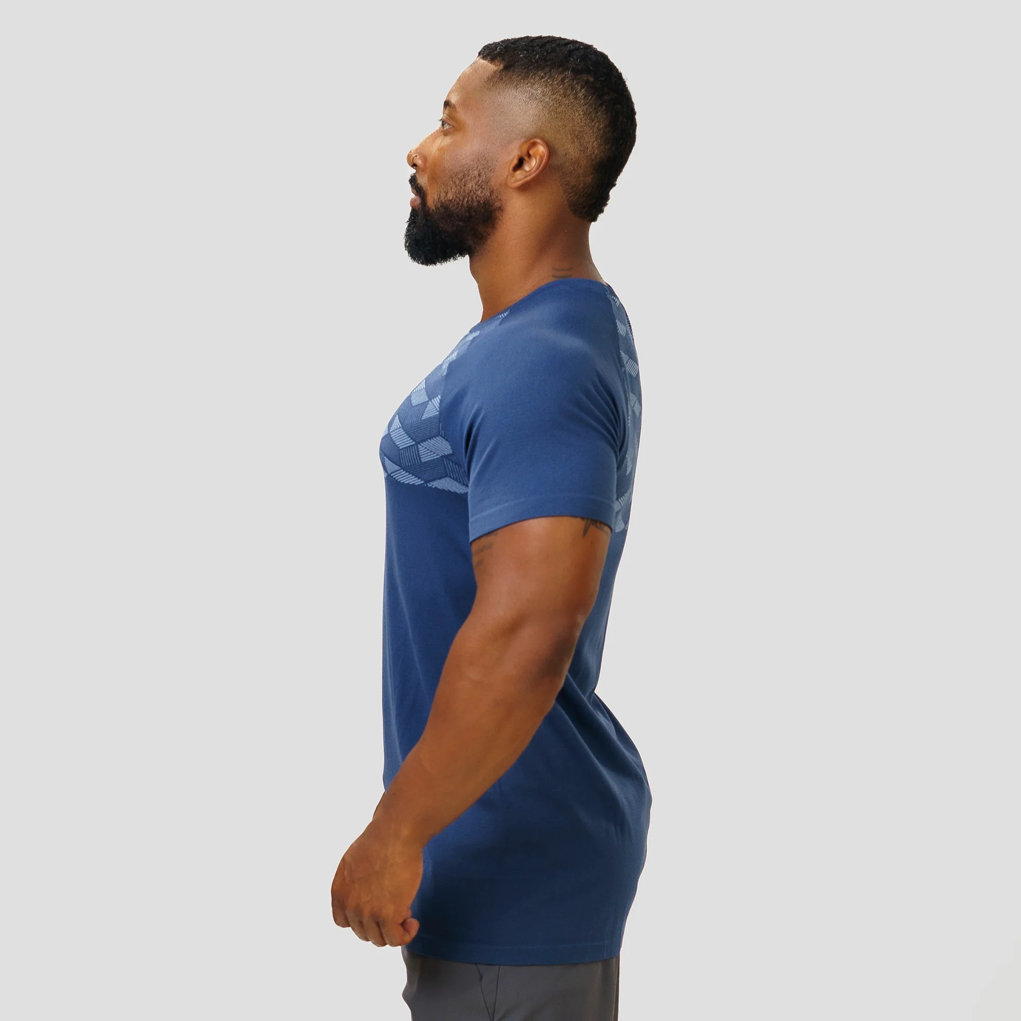 Camiseta Apex Dry Holographic Marinho - Sem Costura - Image 4