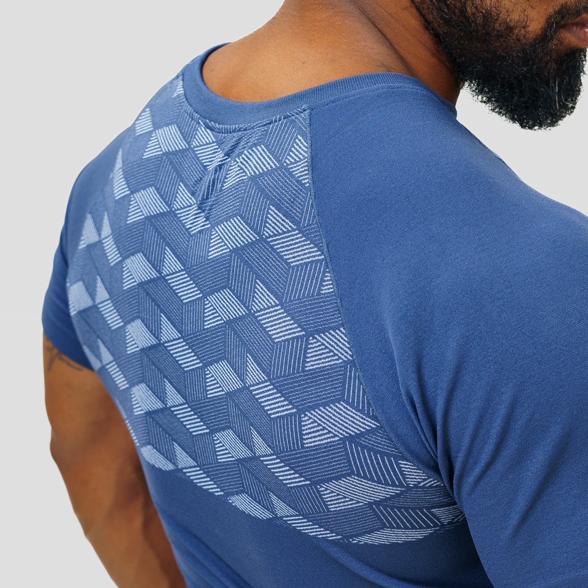 Camiseta Apex Dry Holographic Marinho - Sem Costura - Image 5