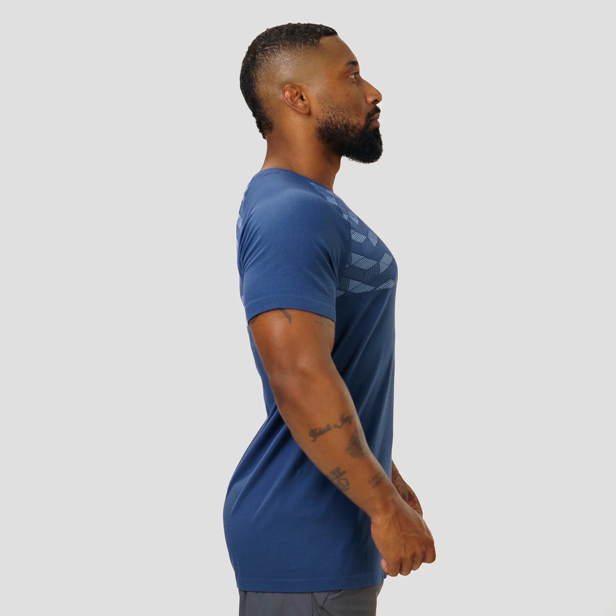 Camiseta Apex Dry Holographic Marinho - Sem Costura - Image 8