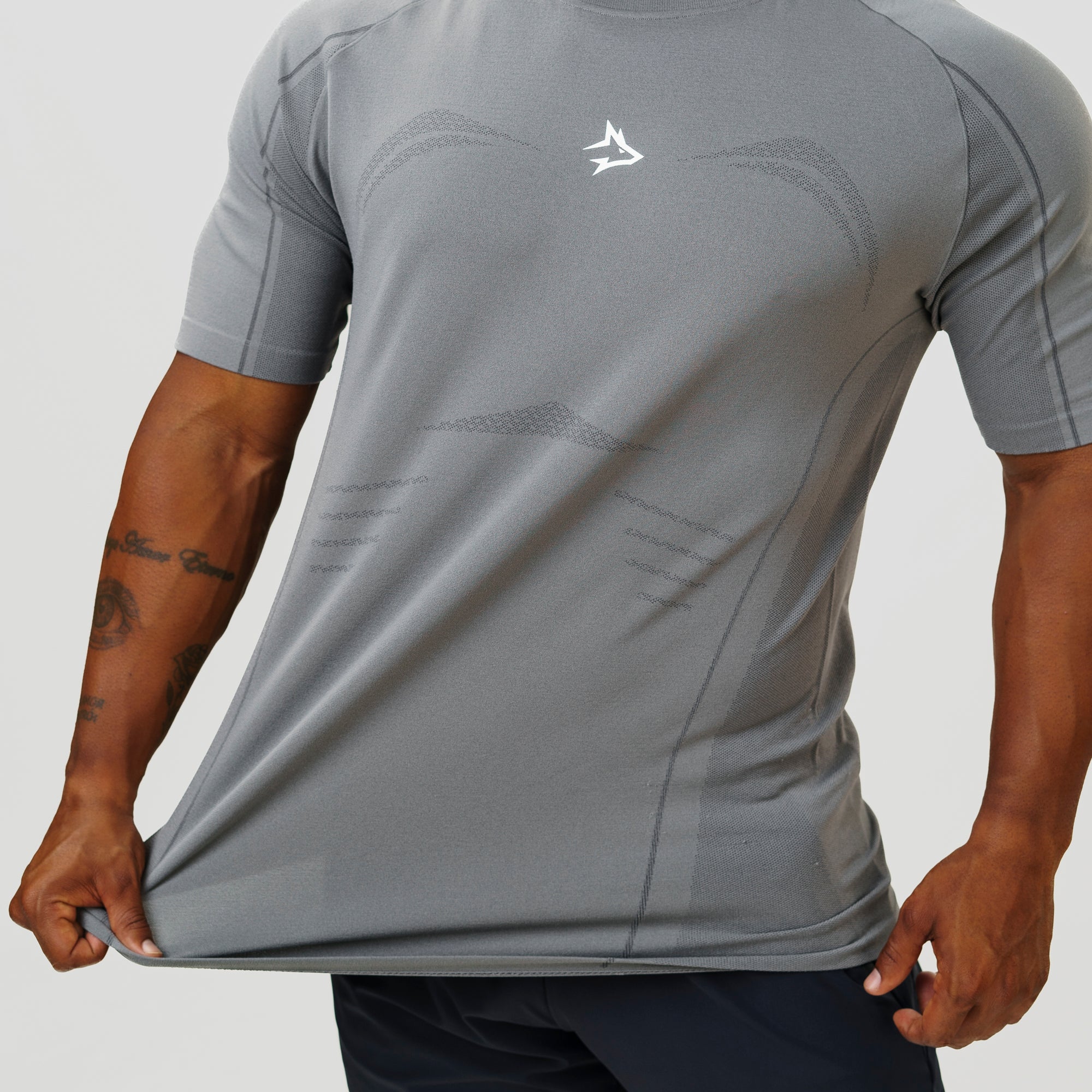 Camiseta Apex Dry Power Cinza - Sem Costura - Image 7