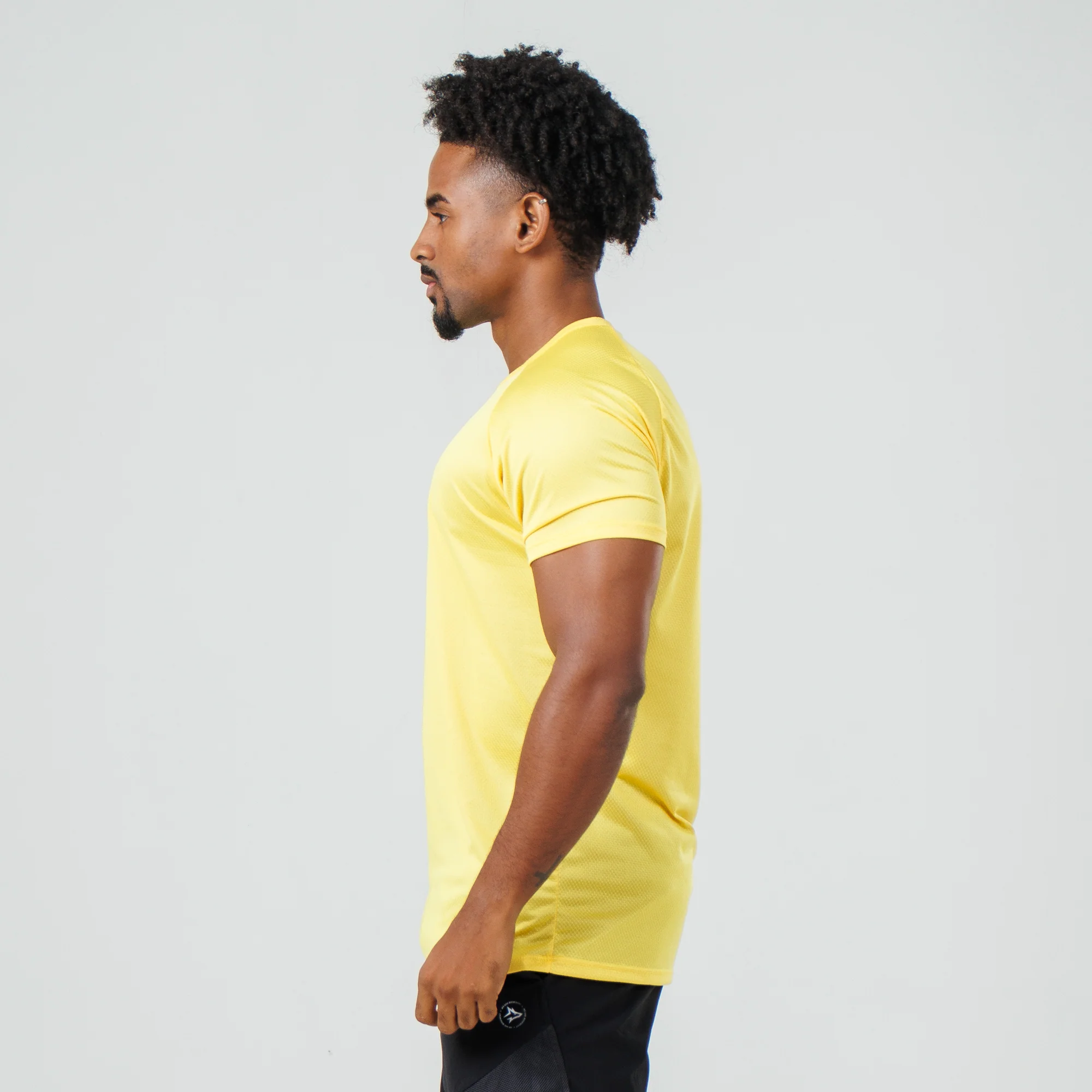 Camiseta Dry Fit Brasão Amarelo Bandeira - Image 3