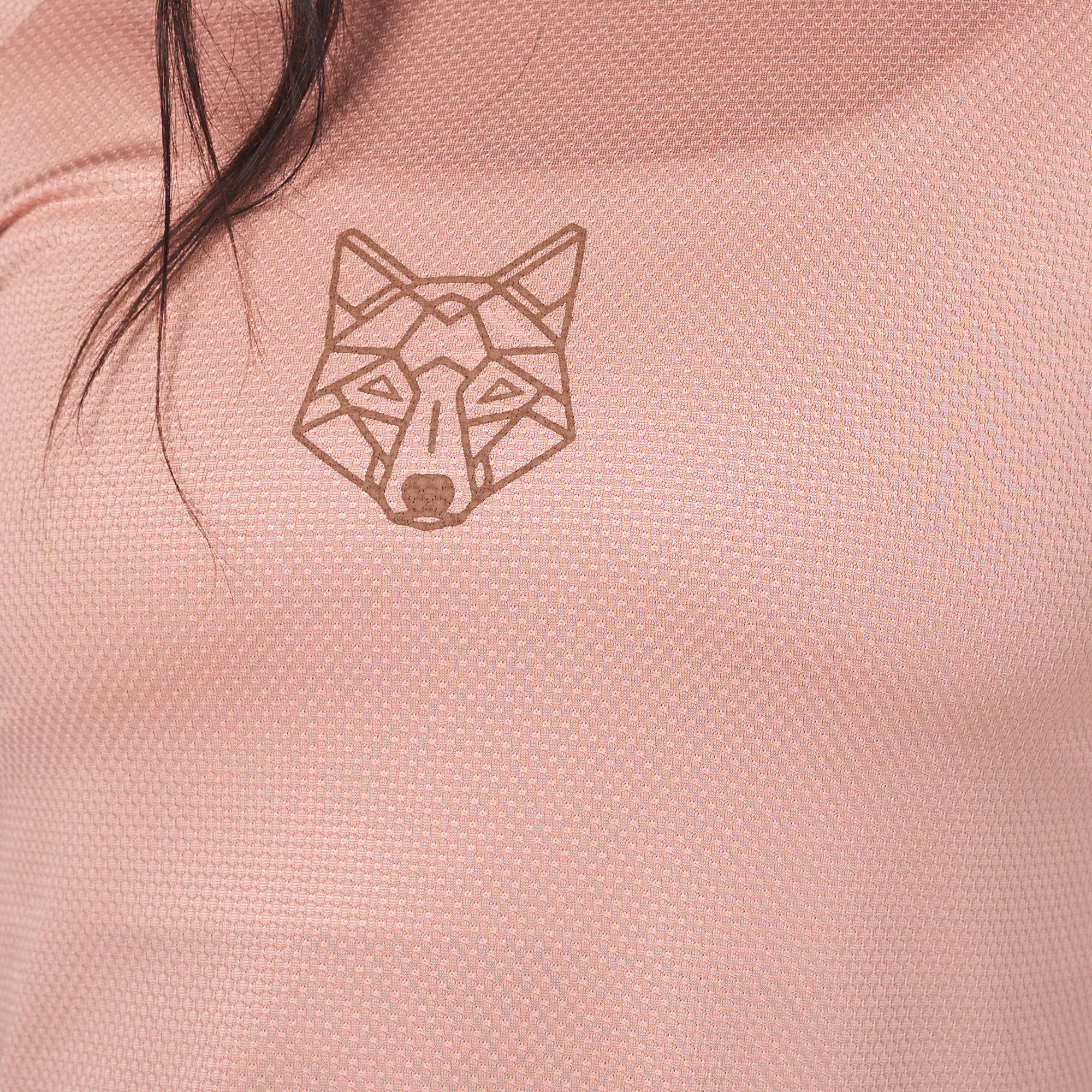 Camiseta Feminina Dry Fit Lobo Geométrico Marrom Cappuccino - Image 10