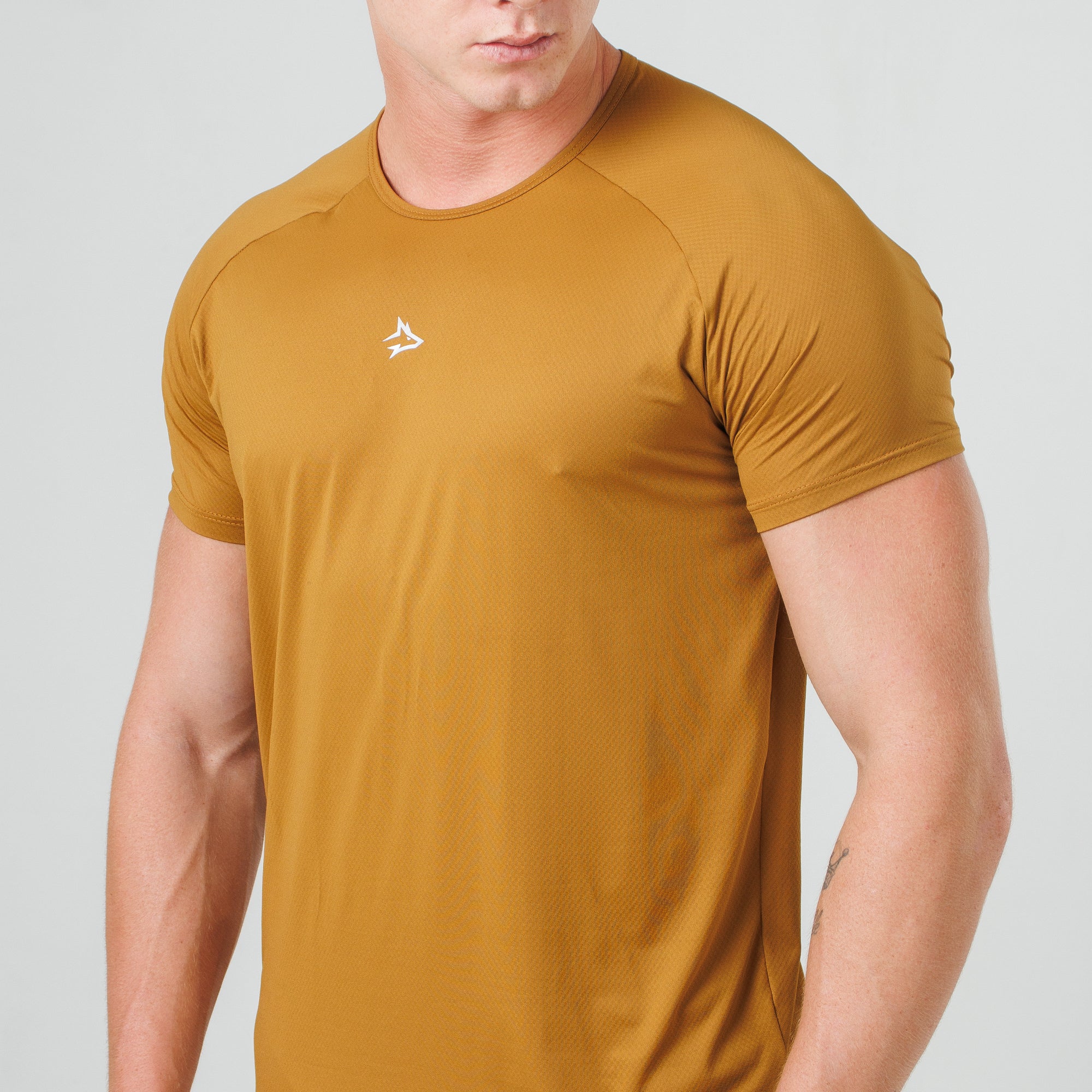 Camiseta Poliamida Core Lupus Âmbar - Image 4