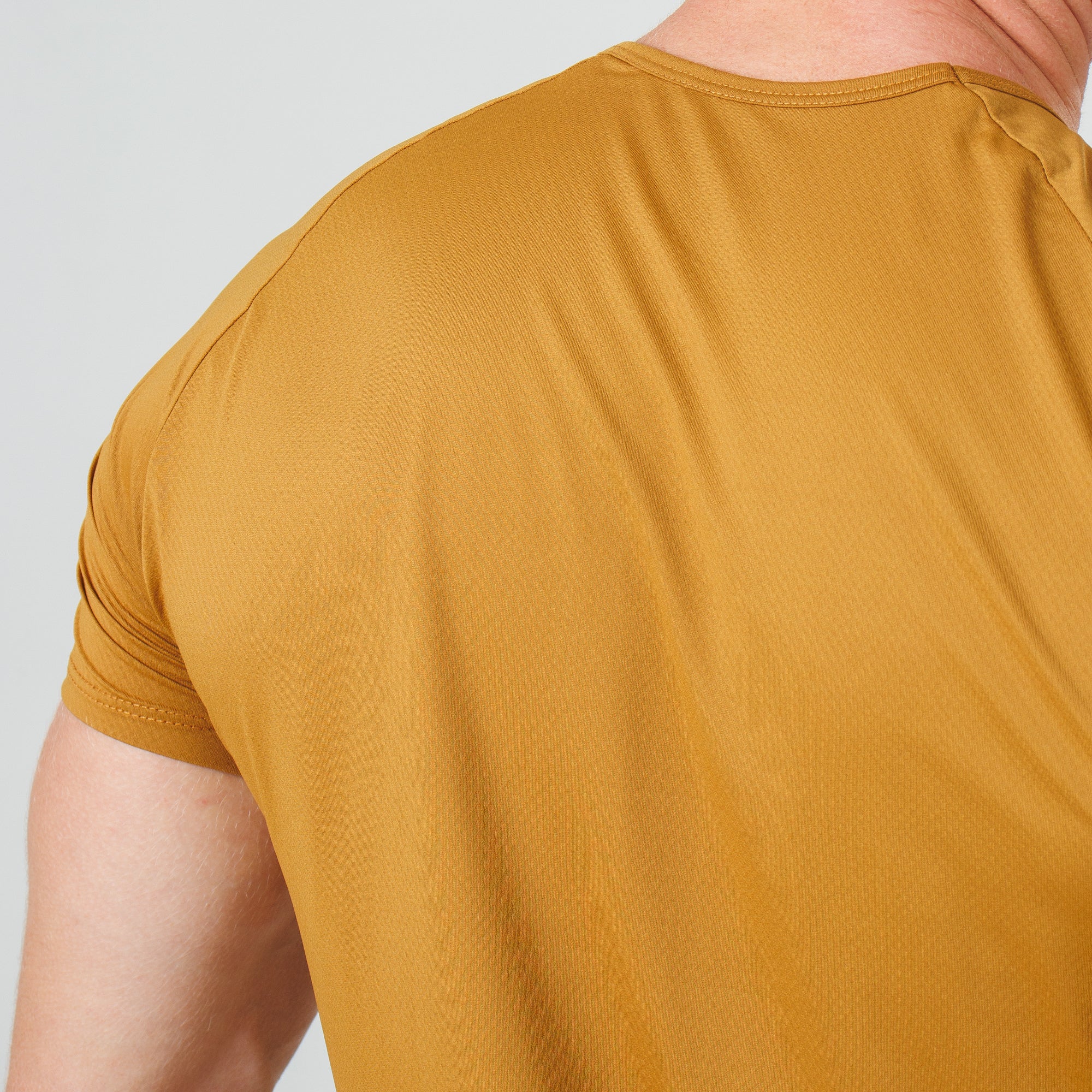 Camiseta Poliamida Core Lupus Âmbar - Image 7