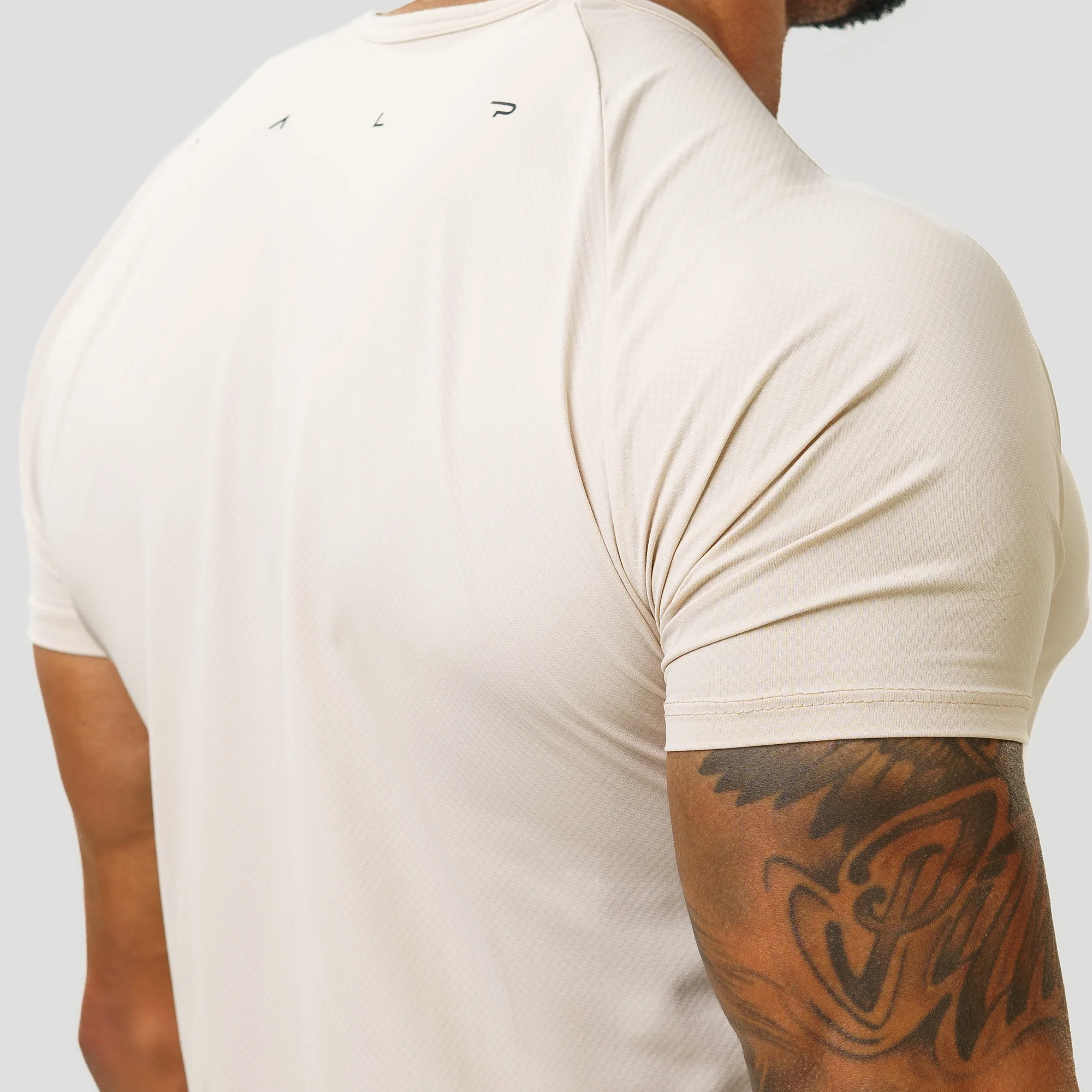 Camiseta Poliamida Thermo Lupus Bege Monk - Image 6