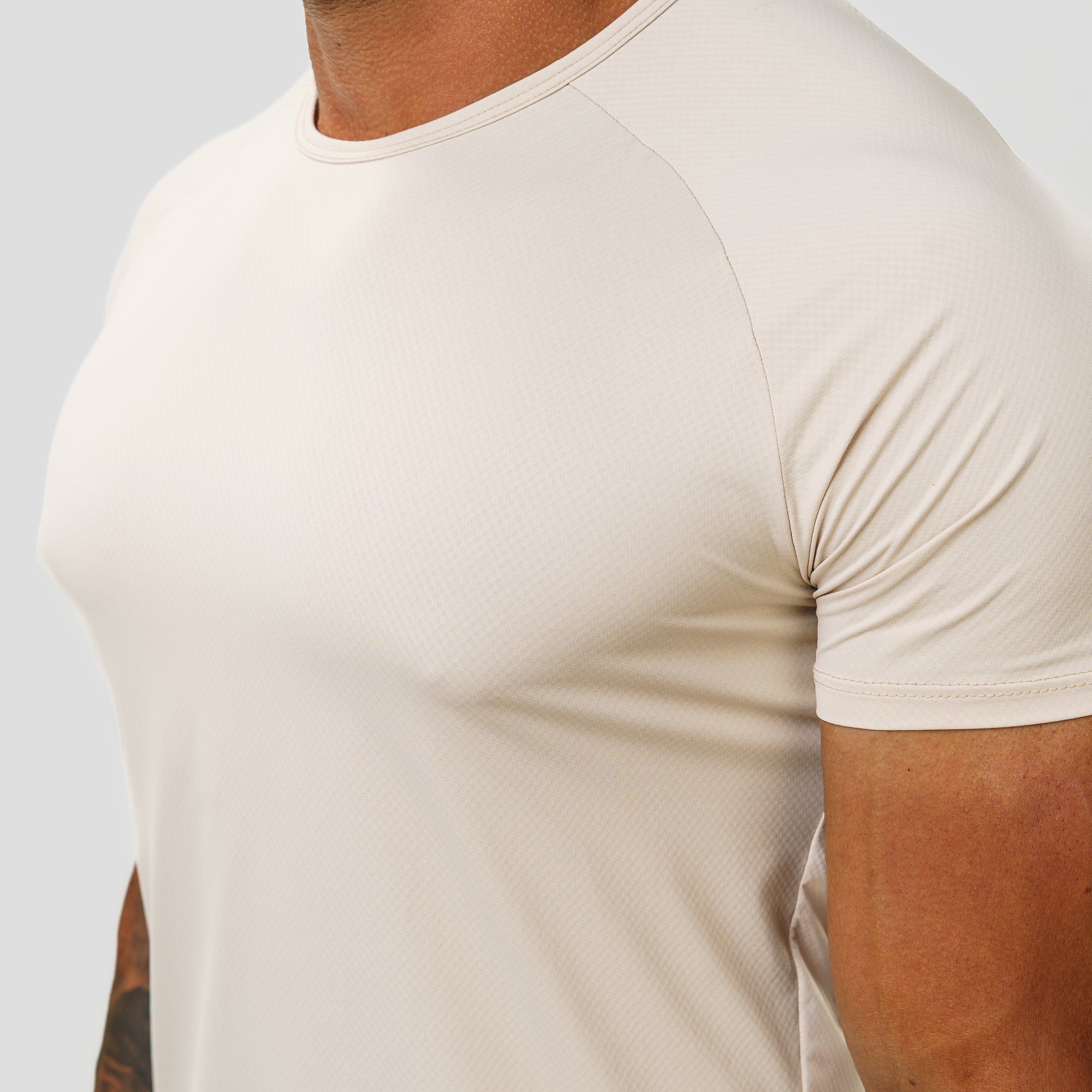 Camiseta Poliamida Thermo Lupus Bege Monk - Image 9
