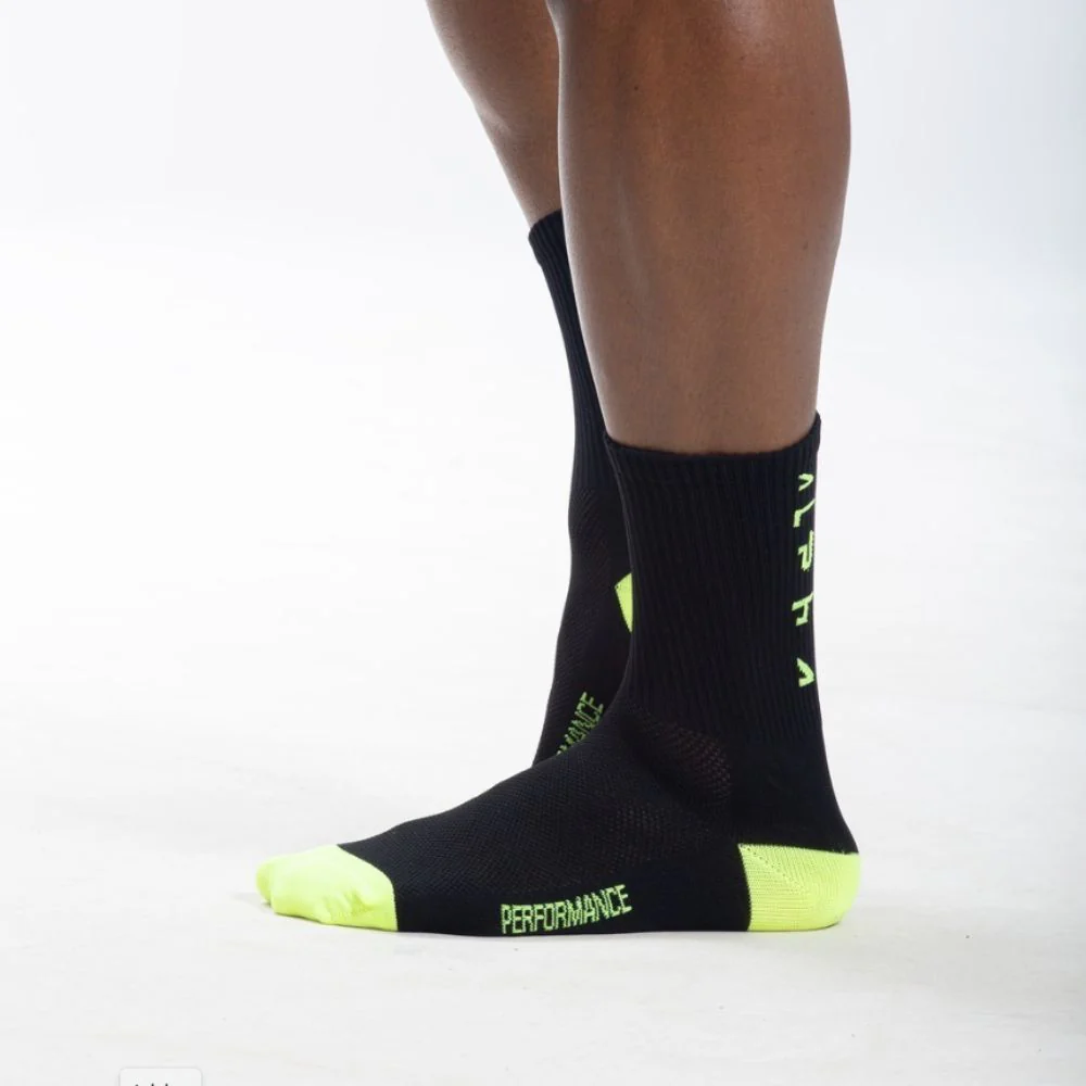 Meia Performance Alpha - Preto Neon - Image 3
