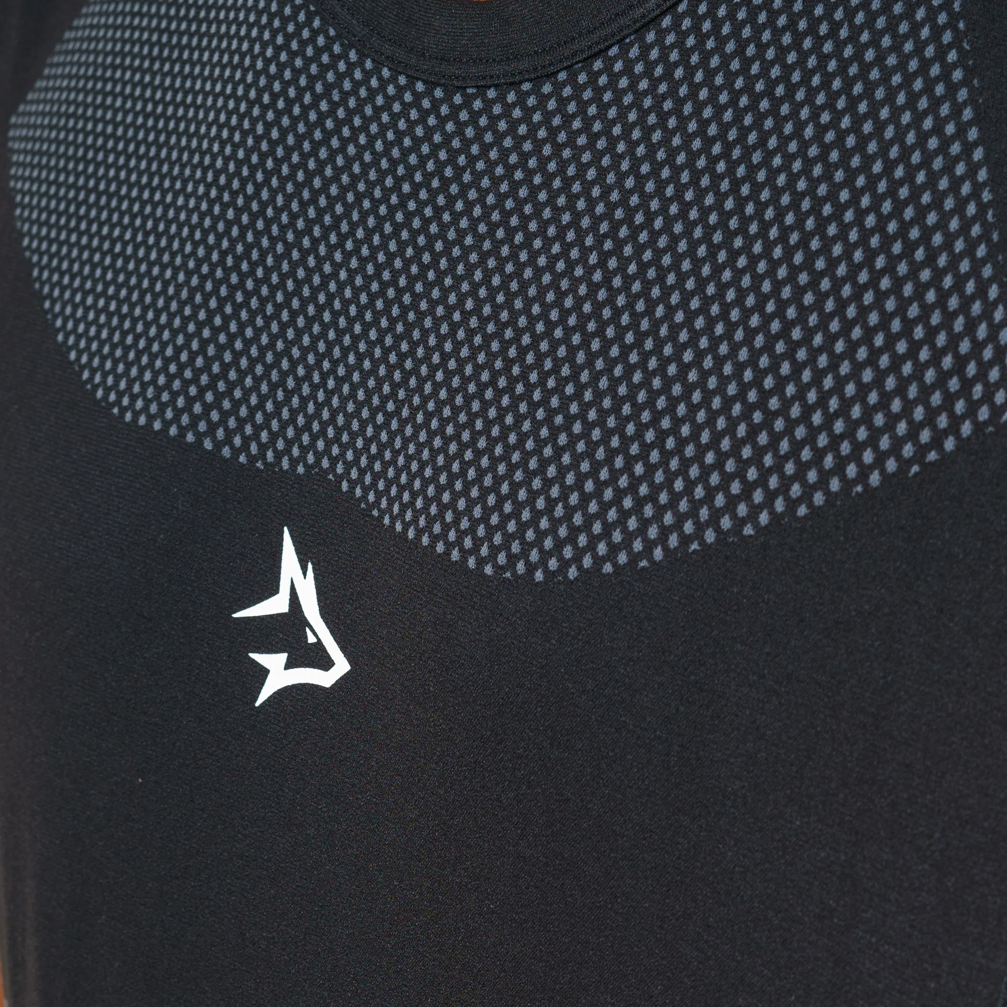 Regata Apex Dry Core Preto - Sem Costura - Image 13