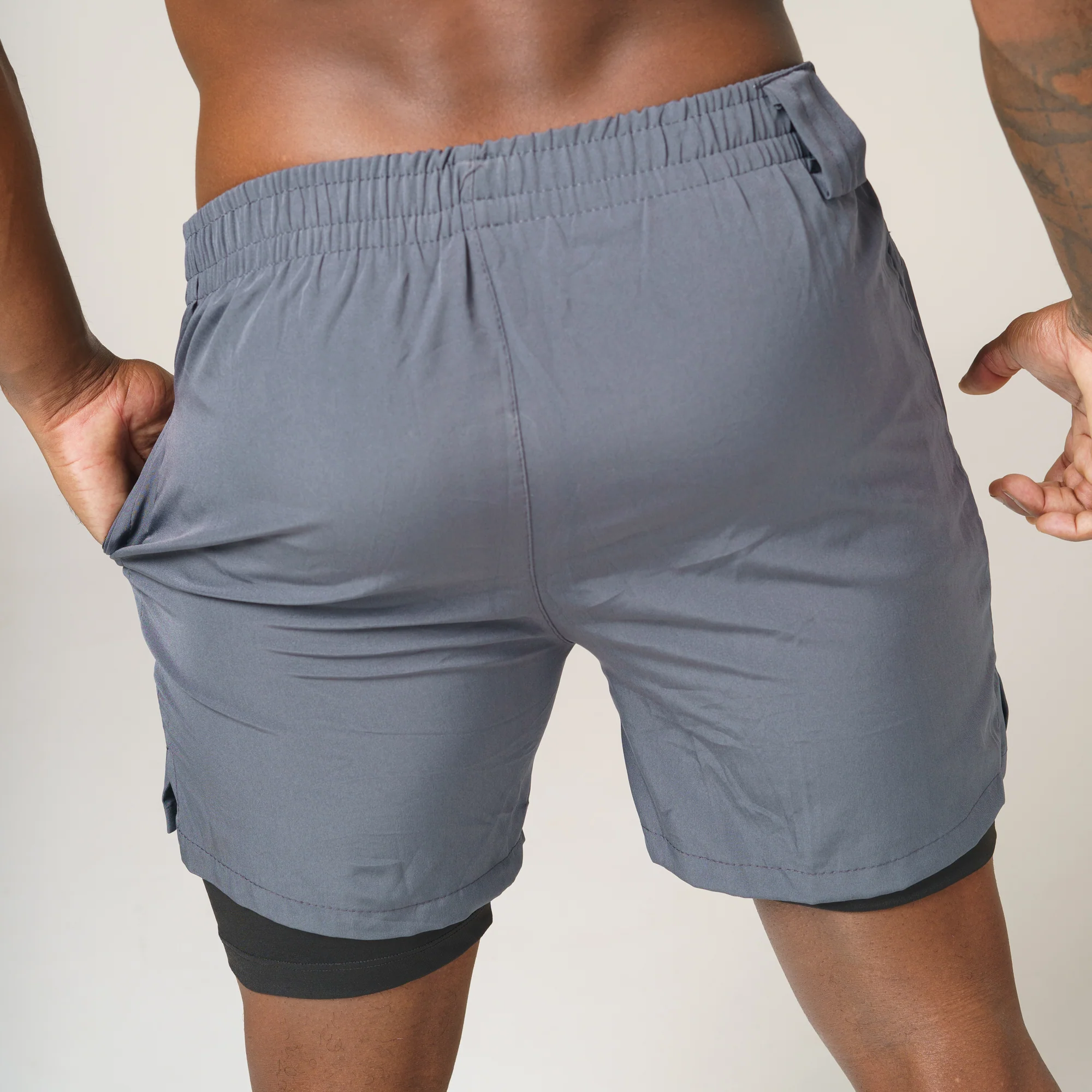 Short de Compressão Dry Fit Chumbo Bolso Ziper - Lupus - Image 11